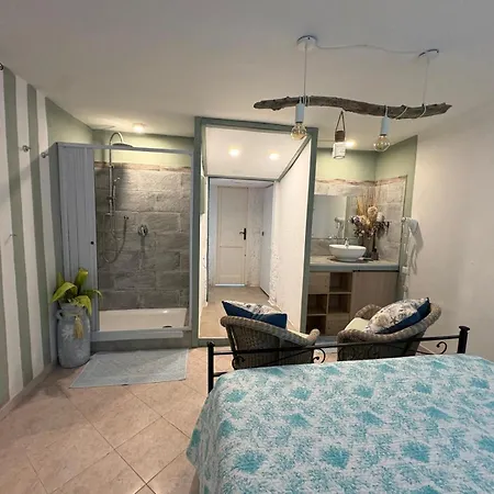 Habitación en casa particular Vittorina's *